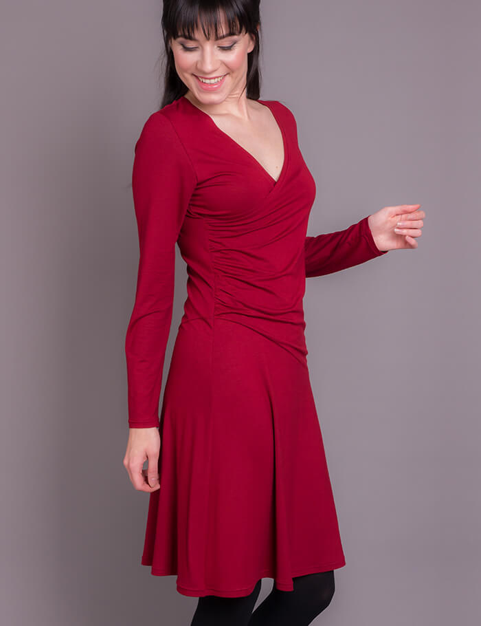 in – Wickeloptik Mode aus Viskosejersey Langärmeliges Kleid Schnieke